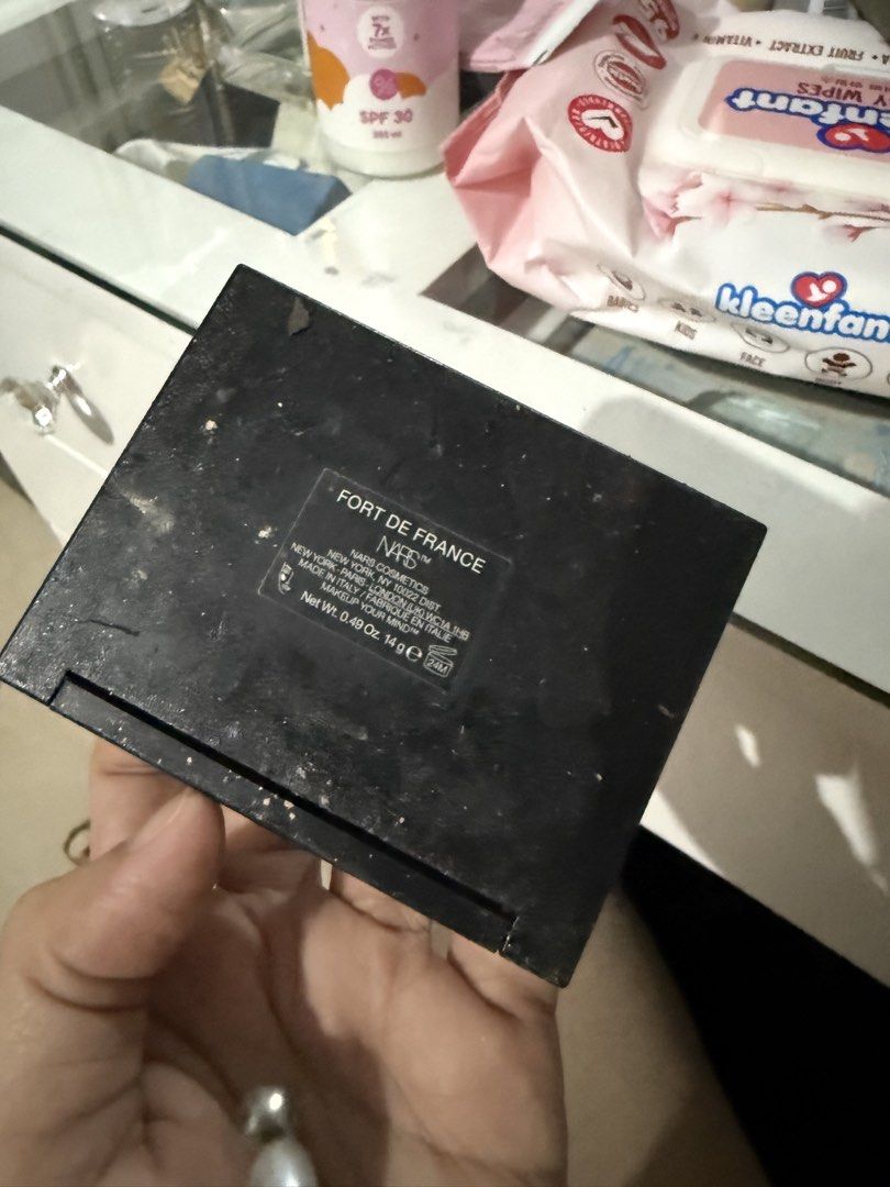 NARS Fort de France Blush (Category: Makeup) located in Manila. Submitted by aneajmik (Listing ID 1452561693, Image 3). Description: -with issue see pictures -cracked product -very sticky case - NARS Blush in shade: Fort de France - Color: Lovely peachy shade - Condition: Lightly used, some signs of wear on the compact - Quantity: Plenty of product left - Sale terms: Selling as is.