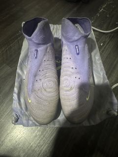 (Category: ) located in . Submitted by footyboots.sg (Listing ID 1452639066, Image 1). Description: .