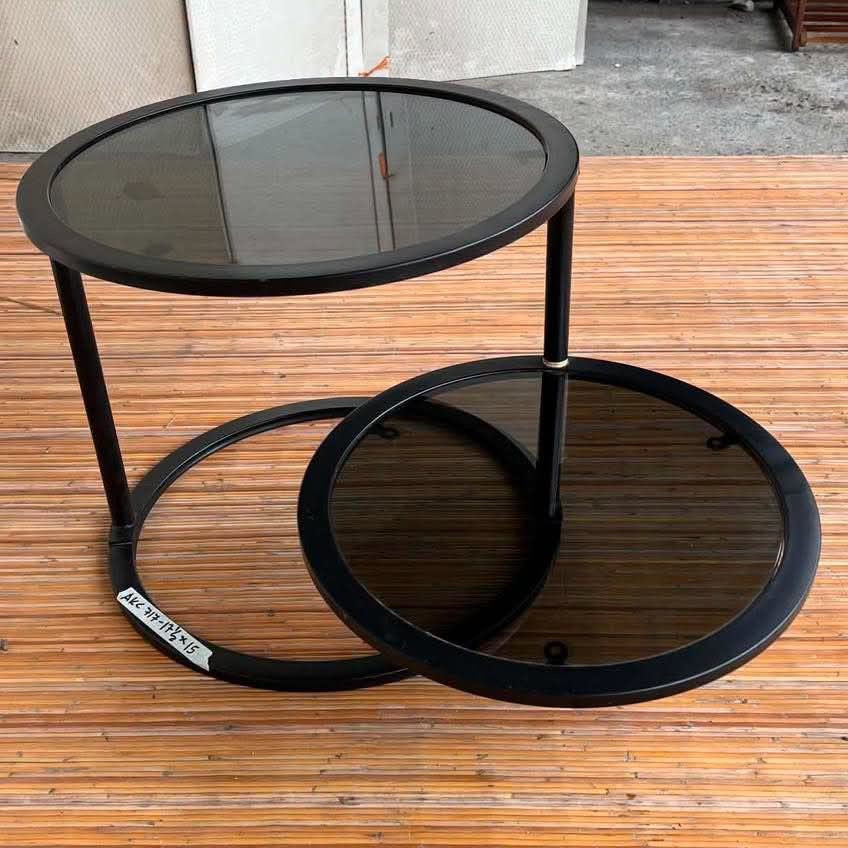 Nesting Table (Category: Tables & Sets) located in Meycauayan. Submitted by marygracecasimiro (Listing ID 1452693969, Image 3). Description: Modern Swivel Coffee Table Nesting Side Table Price: 3,500 D17.5 x H15 In good condition🩷💛.