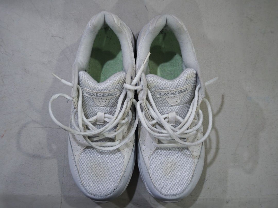 New Balance 928v1 B Mesh (Category: Sneakers) located in Manila. Submitted by vitseal (Listing ID 1452534662, Image 1). Description: Size 11 B Women's will fit Size 9 Men's No box Location: Sampaloc, Welcome Rotonda.