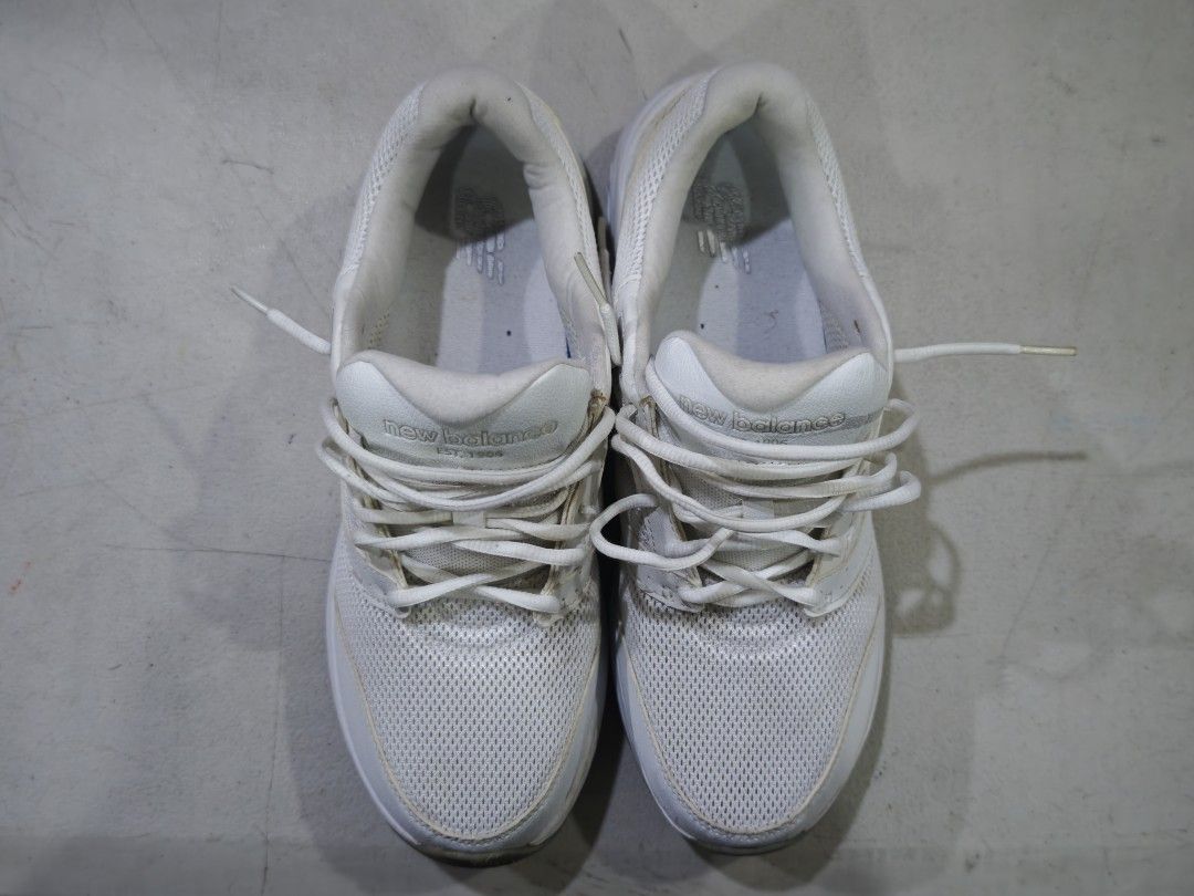 New Balance 928v2 B Mesh (Category: Sneakers) located in Manila. Submitted by vitseal (Listing ID 1452536308, Image 1). Description: Size 11 B Women's will fit Size 9 Men's No box Location: Sampaloc, Welcome Rotonda.