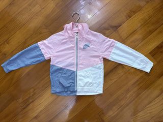 （分類：）位於 。 由 dannycheung123 提交（商品編號 1452553302，圖片 1）。簡介： 。
