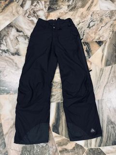 (Category: ) located in . Submitted by sellclothesandbag (Listing ID 1452635641, Image 1). Description: .