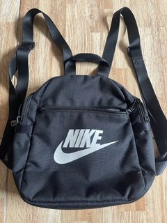 (Category: ) located in . Submitted by shoparen14525 (Listing ID 1452685640, Image 1). Description: .