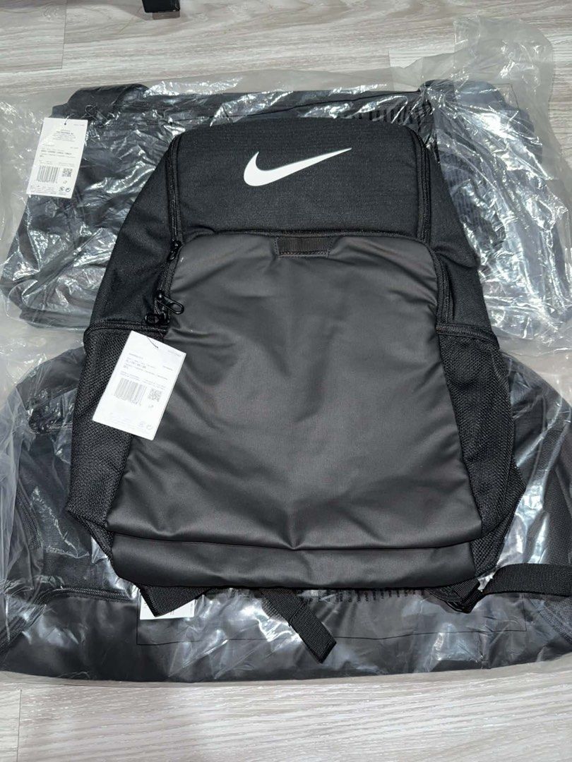 Nike Brasilia Backpack 30L❗️ (Category: Backpacks) located in Calamba. Submitted by snkrsm (Listing ID 1452683807, Image 1). Description: - Brand new Nike backpack with tags still attached - Spacious main compartment for all your essentials - Convenient front pocket for quick access items - Side mesh pockets perfect for water bottles - Padded straps ensure comfortable carrying - Ideal for school, gym, or everyday use.