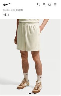 (Category: ) located in . Submitted by cl.wardrobe (Listing ID 1452662604, Image 1). Description: .