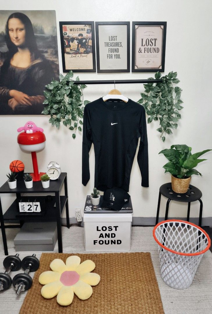 Nike Pro Black Long Sleeve Compression Shirt (Category: Activewear) located in Pasay City. Submitted by lostandfoundph (Listing ID 1452667549, Image 2). Description: Nike Pro Dri-FIT 🖤 ✨ Excellent condition 📏 Chest (Width): 18" 📏 Length: 27.2" 📏 Sleeve Length: 20" 🏀 Perfect for the gym, basketball, running, or any sport. ✨ One-of-one thrift find. ✅ 100% Authentic 📩 DM to claim. 📍 Pasay City 🚚 Nationwide shipping CLAIM OPTIONS 🤎 MINE — ₱1