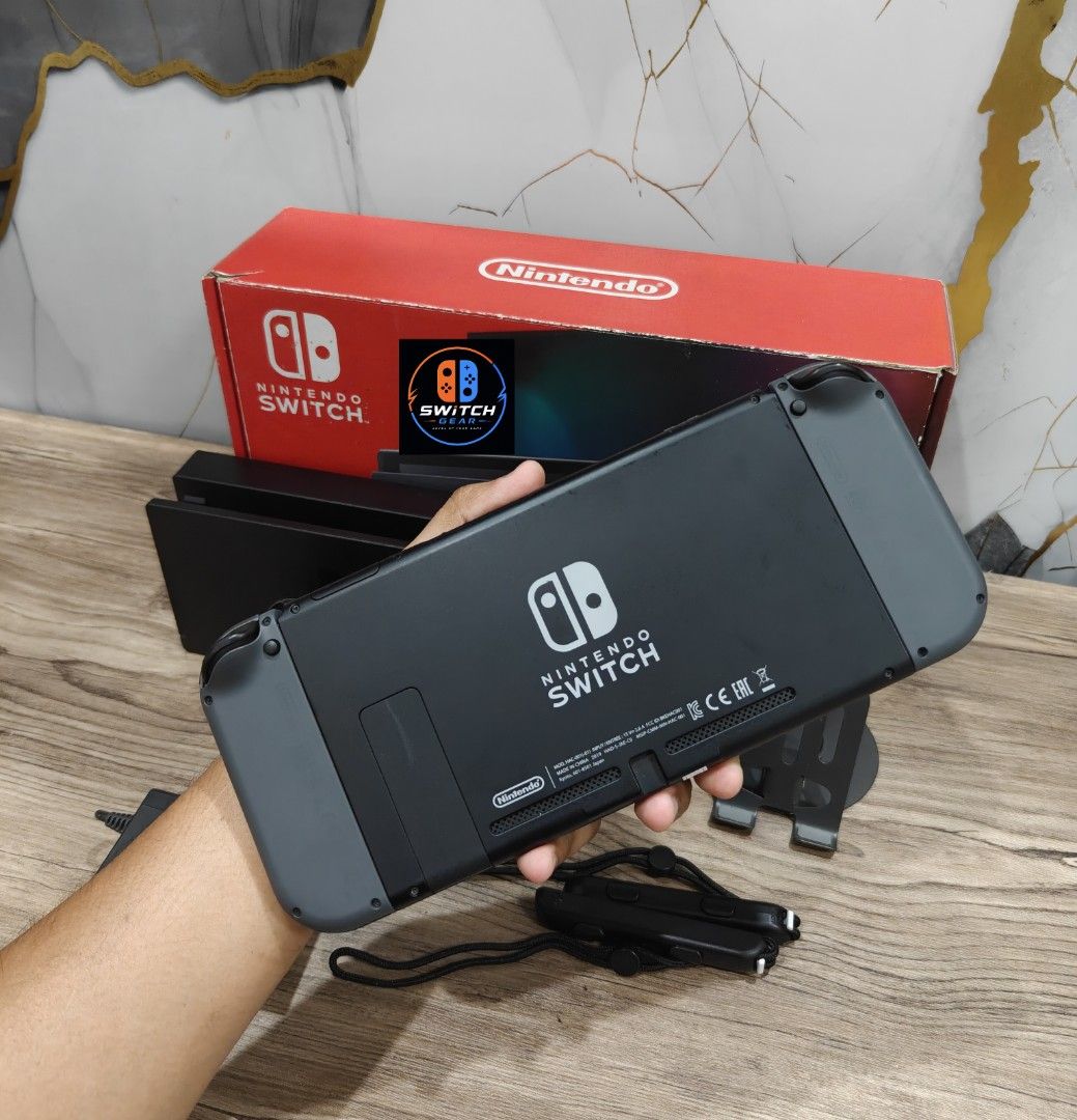 Nintendo Switch V2 with Free Games (Category: Nintendo) located in Manila. Submitted by nswitchgear (Listing ID 1452612749, Image 2). Description: 🎮 𝐅𝐎𝐑 𝐒𝐀𝐋𝐄: 𝐍𝐢𝐧𝐭𝐞𝐧𝐝𝐨 𝐒𝐰𝐢𝐭𝐜𝐡 V2 𝐌𝐨𝐝𝐞𝐥 with Free Games 🛒💰₱8,999 🎮Comes with 8 Accounts with Multiple Shared Game list can be installed no need to buy expensive games for mean time :) 📦 Complete Set: • Nintendo Switch V2 console • Dock • Joy-Con (L & R) • Joy-Con grip • Joy-