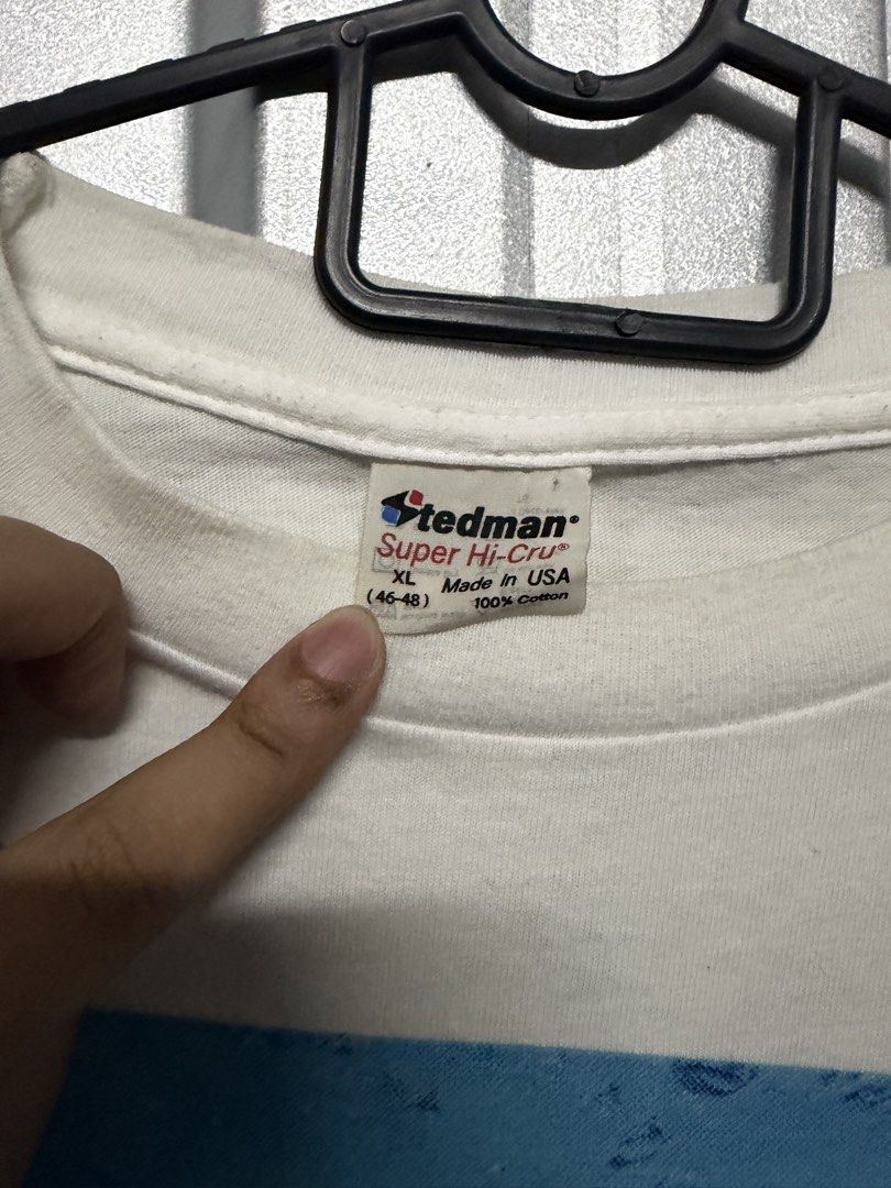 Nirvana (Nevermind) Tee (Category: Tshirts & Polo Shirts) located in Singapore. Submitted by phantogram (Listing ID 1452653794, Image 3). Description: Nirvana Nevermind Album Tee Size XL Length: 69cm Width: 56cm PM for more info! Strictly NO meetups ❌ Mailing Smartpac Only ($5) ✉️✅ tags: tee, shirts,t-shirts, graphic tee,band tees, anime tees,tees, Nirvana.