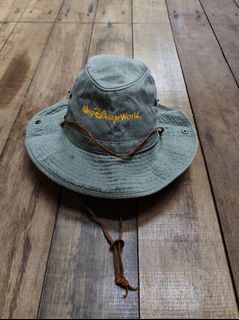 (Category: ) located in . Submitted by rust.garment (Listing ID 1452655603, Image 1). Description: .
