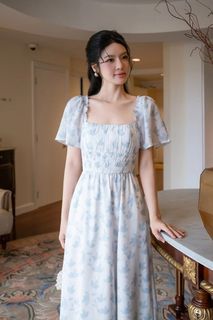 (Category: ) located in . Submitted by shopthatwardrobexx (Listing ID 1452639863, Image 1). Description: .