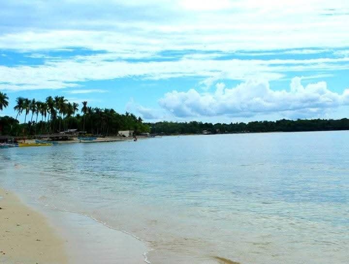 Pangasinan lot (Category: Lot) located in Manila. Submitted by mrm_online_shop17 (Listing ID 1452608724, Image 1). Description: Malapit sa beach 😍 10mins away only Dasol pangasinan📌 100 sqm minimum lot size Price per sqm starts 1,000 per sqm cash payments PRICES Kapag po installment 1,300per sqm back lot 1,500 per sqm middle lot 2,300 per sqm front lot PRICES Kapag po cash payment Back lot 1,000per sqm Middle lot 1,300 per sqm Front lot 2,000 p