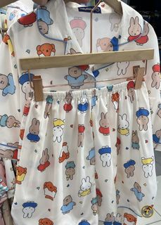 (Kategori: ) berada di . Dikirim oleh jualpreloved123 (ID iklan 1452522262, Gambar 1). Deskripsi: .