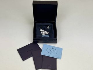 (Category: ) located in . Submitted by luxury_galeries (Listing ID 1452533612, Image 1). Description: .