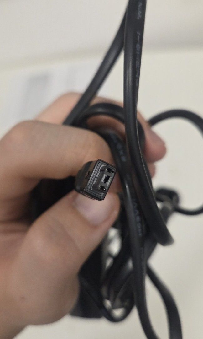 Printer Cable (Category: Cables & Adaptors) located in Singapore. Submitted by curlystick (Listing ID 1451145992, Image 3). Description: .