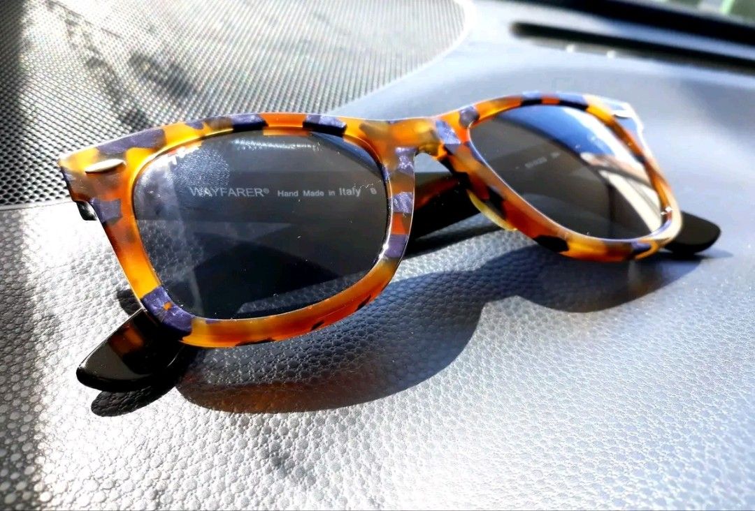 Rayban Wayfarer Turquoise Shards (Rare) (Category: Everything Else Others) located in Quezon City. Submitted by rbdy01 (Listing ID 1452637838, Image 2). Description: Wayfarer Turquoise shards embedded in the frame with black temples for that really good contrast look. The turquoise shards shines in sunlight and polarized lens provide the best protection for your eyes. These are no longer in production and has become a very sought after model. In 