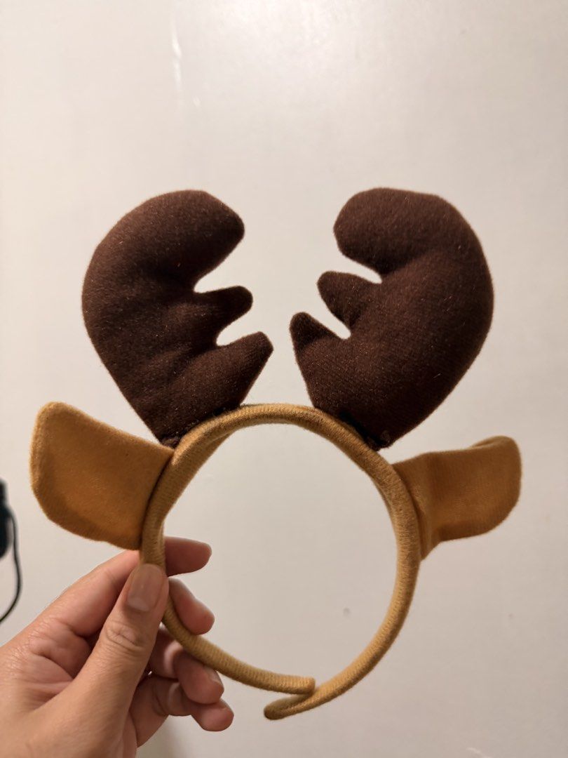 reindeer antler headband (Category: Hair Accessories) located in Quezon City. Submitted by cookiecreammm (Listing ID 1452686957, Image 1). Description: .