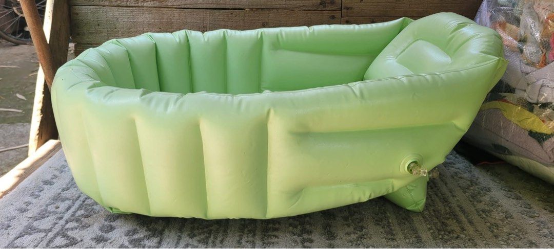 RICHELL BABY BATHTUB NEW (Category: Bathtub & Bath Accessories) located in Sablan. Submitted by gongonshelley12 (Listing ID 1452629818, Image 3). Description: 👉👉300 each ONLY 👈👈 FIRST TO PAY, FIX PRICE SUPER SALE!!! GCASH NOW RICHELL INFLATABLE BABY BATHTUB NEW NEW NEW EASY TO STORE AND CARRY, MAGANDA DALHIN PAG MAGTA-TRAVEL KAYO GREEN OR PINK AVAIL.
