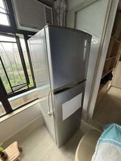 （分類：）位於 。 由 jch7vsxfc2 提交（商品編號 1452554682，圖片 1）。簡介： 。