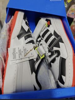 Shoes, Bags, Accessory  Collection item 1