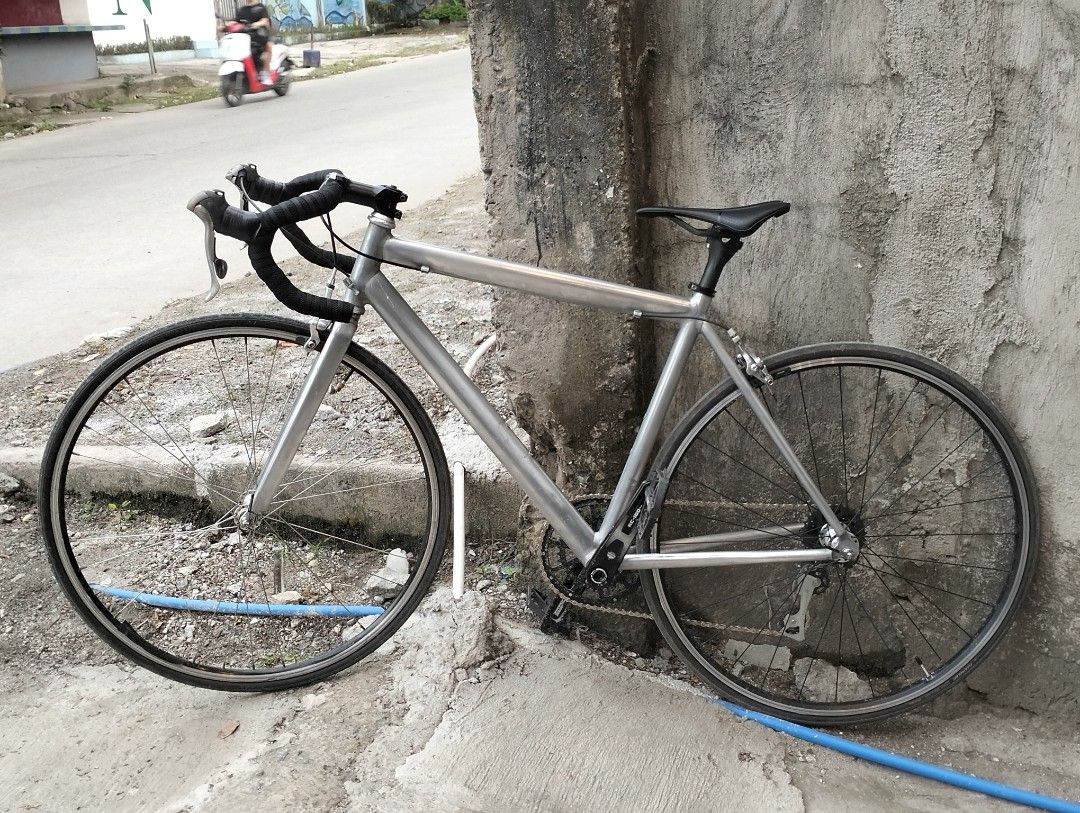 Specialized roadbike (polished) (Category: Bicycles) located in Antipolo. Submitted by mapleesyrp (Listing ID 1452651417, Image 2). Description: frame: specialized allez sport 2002 48st 56tt fork: kinesis allumium fork standard size seatpost: elita one carbon 27.2 seat clamp: risk aluminum ultralight headset: unknown standard non thread type stem: unknown dropbar: ktra saddle: elita one carbon fiber shifter: shimano tiagra old model callipers: sh