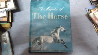 (Category: ) located in . Submitted by wizibooks.00 (Listing ID 1452530934, Image 1). Description: .