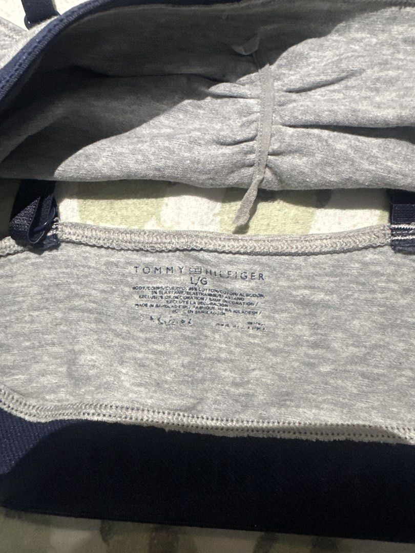 Tommy Hilfiger SportsBra (Category: Activewear) located in Santa Rosa. Submitted by babicdln (Listing ID 1452593261, Image 2). Description: - with Padslot - Adjustable straps for a custom fit - Size: L/G - Made in Bangladesh .