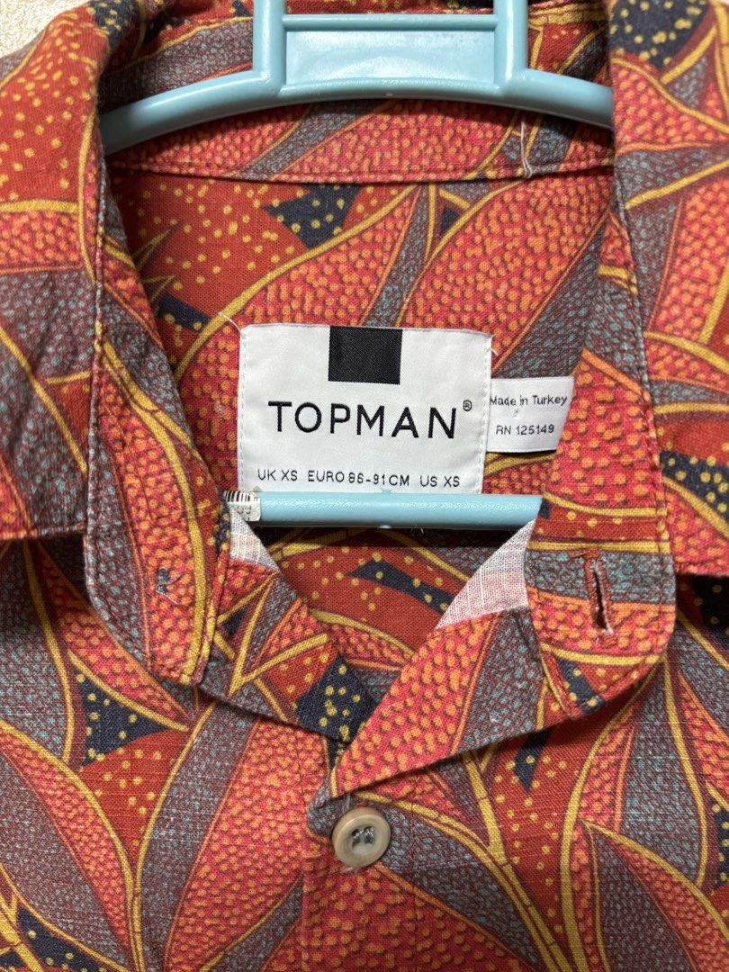 Topman Polo (Category: Tshirts & Polo Shirts ) located in Pulilan. Submitted by ourfamscloset (Listing ID 1452647768, Image 2). Description: Topman Printed Polo XS Size.