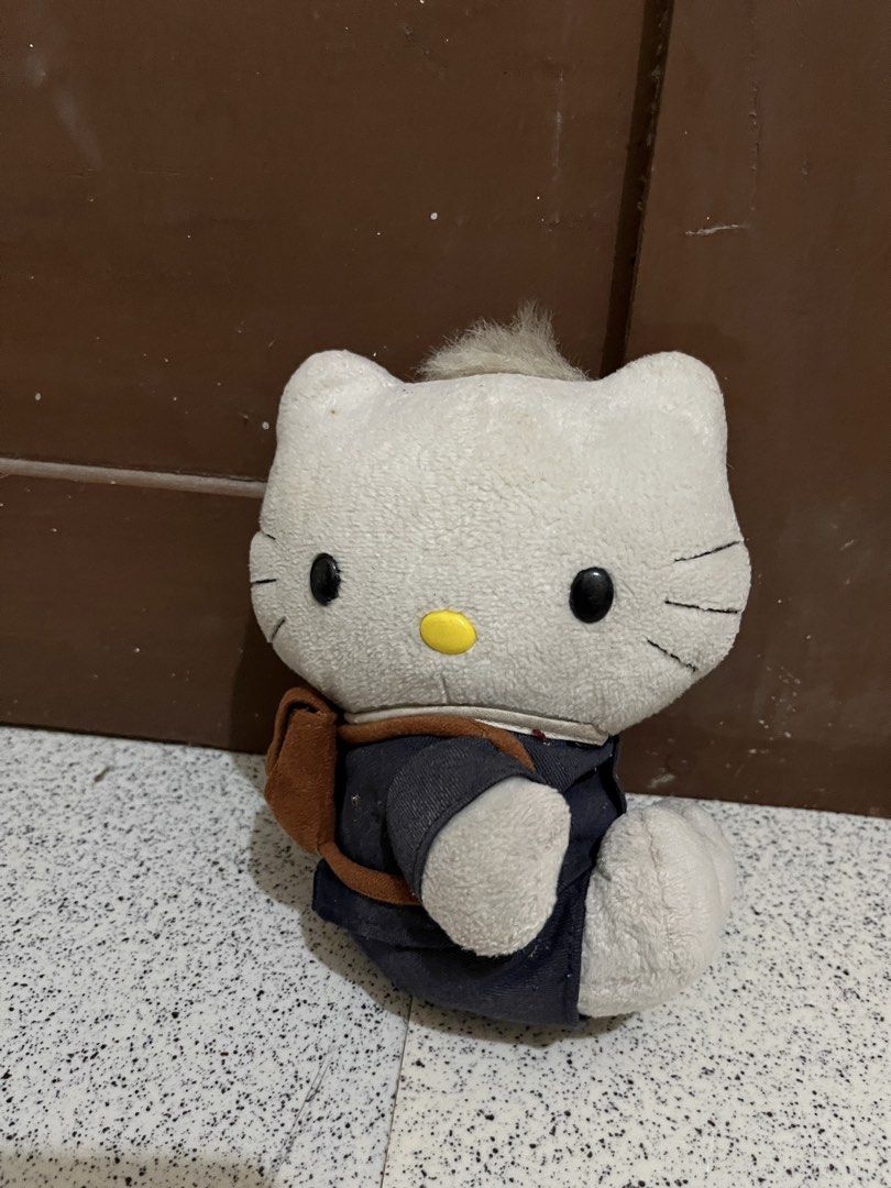 Rare Vintage Dear Daniel Hello Kitty (Category: Plushies & Soft Toys) located in Alaminos. Submitted by ziaxieee (Listing ID 1452648624, Image 1). Description: SUPER RAREEEE (˶˃ ᵕ ˂˶) .ᐟ.ᐟ Vintage 1999 or 2000 Hello Kitty and Dear Daniel plush doll from a McDonald’s collaboration. AUTHENTIC - need wash..