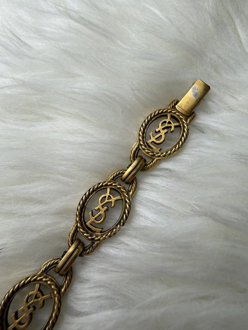 Vintage YSL bracelet (Category: Luxury Accessories) located in Paranaque City. Submitted by hellowooorld (Listing ID 1452696141, Image 3). Description: Length: 6.5”.