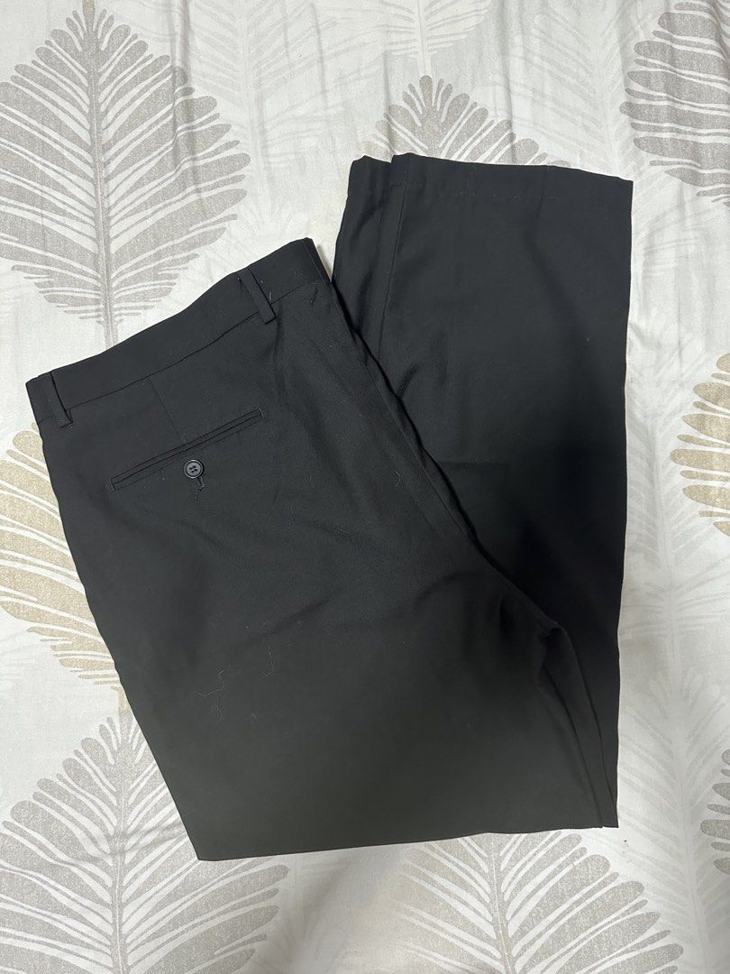 Wharton Slim Fit Trouser Black Size 42” (Category: Jeans) located in Pasay City. Submitted by behua (Listing ID 1452556323, Image 1). Description: - Wharton black dress pants - Slim fit tail style - Ideal for work or formal occasions No issues.
