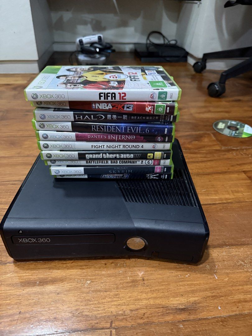 RUSH!! Xbox 360 Slim Console + 10 Original Games — Untested / As-Is Bundle (Category: Xbox) located in Muntinlupa City. Submitted by louiiicast (Listing ID 1452672100, Image 1). Description: ₱4,500 negotiable for everything Games-only bundle: ₱3,800 negotiable Description Selling an Xbox 360 Slim console bundled with 10 original Xbox 360 games. Included games * Dynasty Warriors: Gundam 3 * Dante’s Inferno * Fight Night Round 4 * Grand Theft Auto 