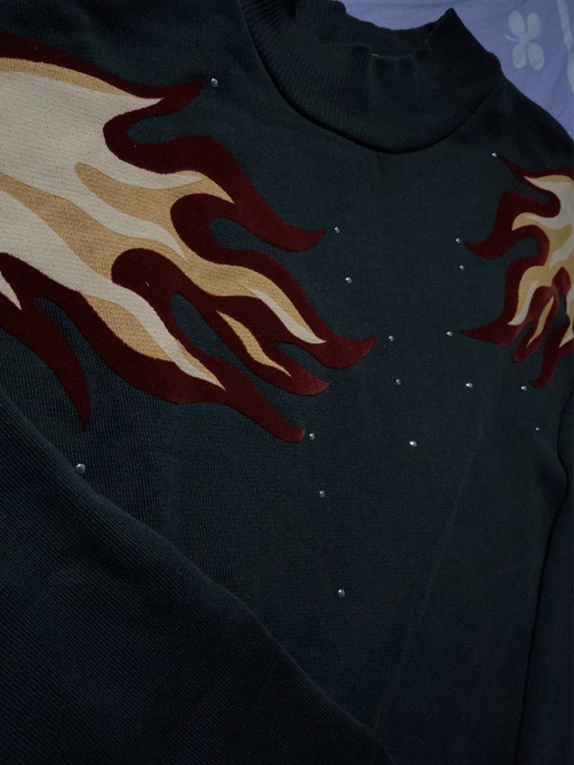Zara fiery flame sweatshirt (Category: Hoodies) located in Manila. Submitted by lovekosinyx (Listing ID 1452614520, Image 3). Description: - size s - price is nego - unisex - color is super close to black - fabric is very comfy dm for questions .