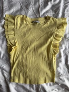 (Category: ) located in . Submitted by ls.closet (Listing ID 1452623857, Image 1). Description: .