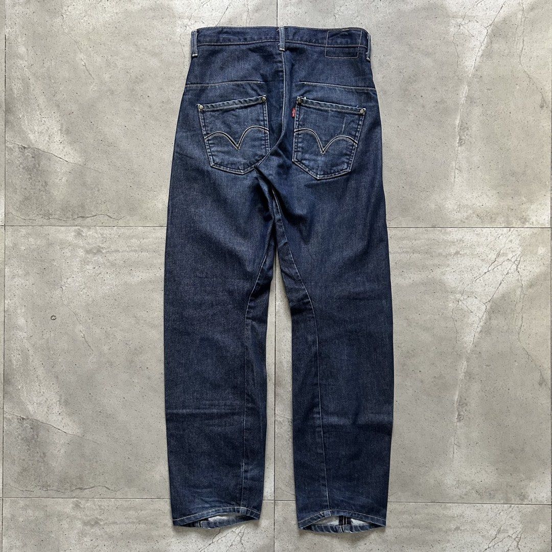00’s Levis Engineered Raw Denim (Category: Jeans) located in Pasig City. Submitted by deteriortdmaterial (Listing ID 1447433717, Image 3). Description: 00’s Levis Engineered Raw Denim Waist: 30 inches Rise: 12.5 inches Inseam: 30 inches Length: 42 inches Hem: 8.5 inches Price: 4000 + SF DM FOR PURCHASE.