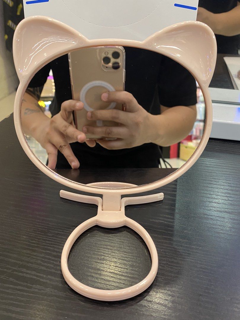 14213002 Pink Kitty Mirror.. (Category: Mirrors) located in Paranaque City. Submitted by gladkingphilippines (Listing ID 1447307486, Image 2). Description: .