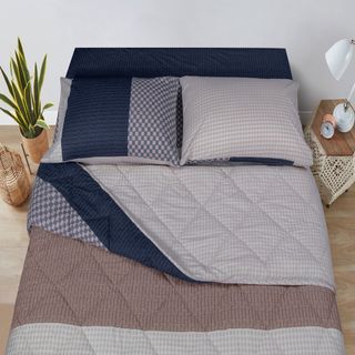 (Category: ) located in . Submitted by steadymart_sg (Listing ID 1447322543, Image 1). Description: .