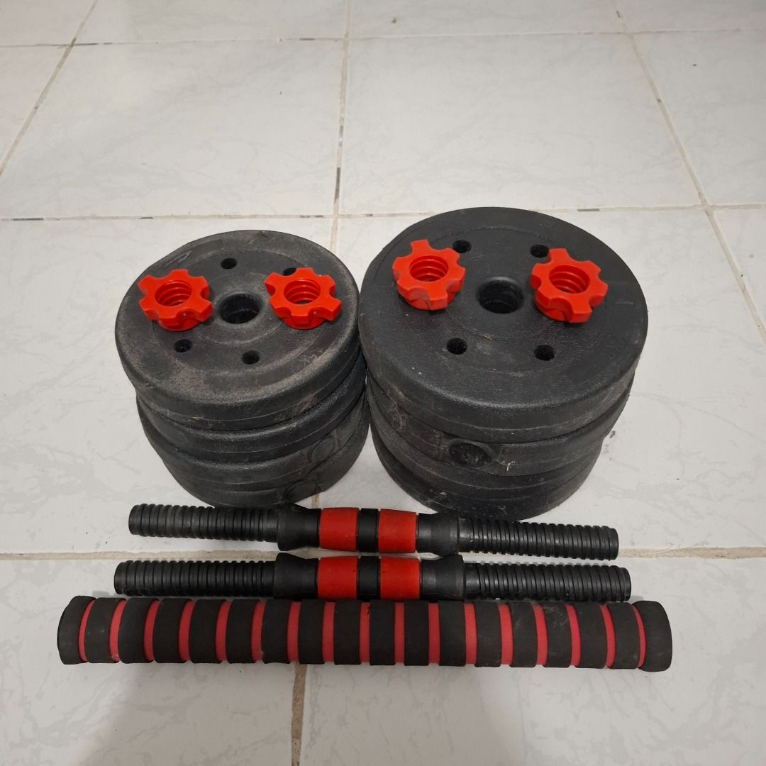 🏋️ Home Gym Set 🏋️ (Category: Weights & Dumbbells) located in Quezon City. Submitted by nutahal (Listing ID 1447304281, Image 1). Description: 🏋️ Home Gym Set 🏋️ Perfect for anyone building a home gym on a budget! ==== 🏋️ Plastic Weight Set • 1.5 kg plates × 4 • 2 kg plates × 4 • Dumbbell bars × 2 • Barbell bar × 1 • Locks/Collars × 4 ==== 💪 Accessories Included • Doorway pull-up bar • Resistance band with foot lock • Exercise mat • Jump ro