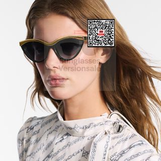 (Category: ) located in . Submitted by sunglasses.versionsale (Listing ID 1447432164, Image 1). Description: .