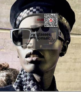 (Category: ) located in . Submitted by sunglasses.versionsale (Listing ID 1447433942, Image 1). Description: .