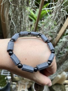 (Category: ) located in . Submitted by crystal_gem_world (Listing ID 1447300065, Image 1). Description: .