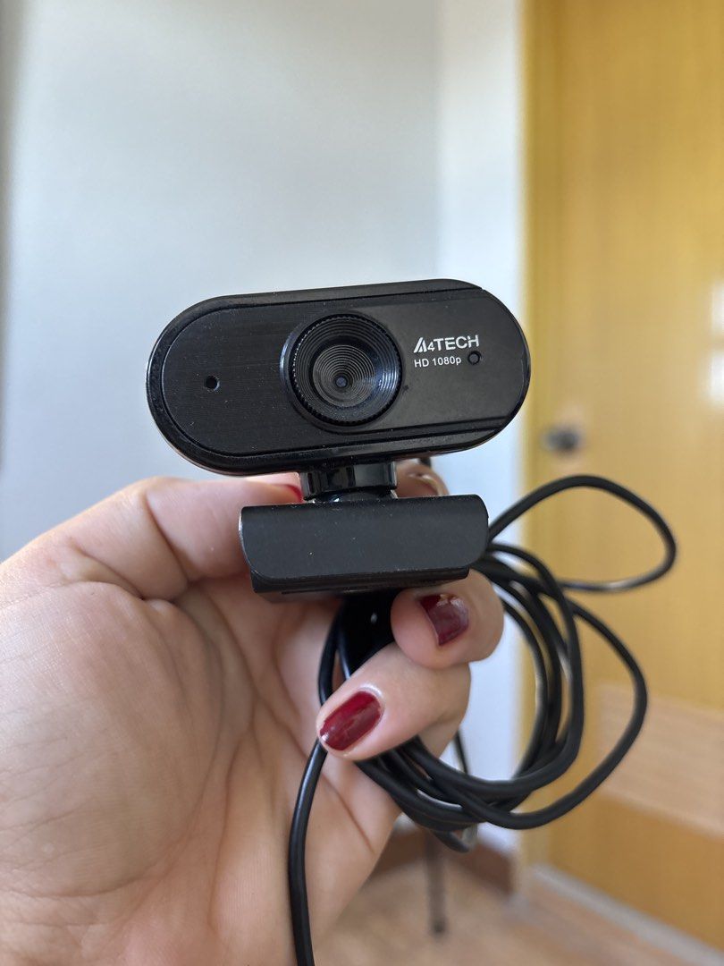 A4Tech HD 1080p Webcam (Category: Webcams) located in Manila. Submitted by thinking.arugula (Listing ID 1447467836, Image 1). Description: - A4Tech Webcam - Records in crisp HD 1080p resolution - Built-in clip for easy mounting on monitors or laptops - Convenient plug-and-play setup - Ideal for video calls, online meetings, and streaming - Includes velcro strap for neat cable management.