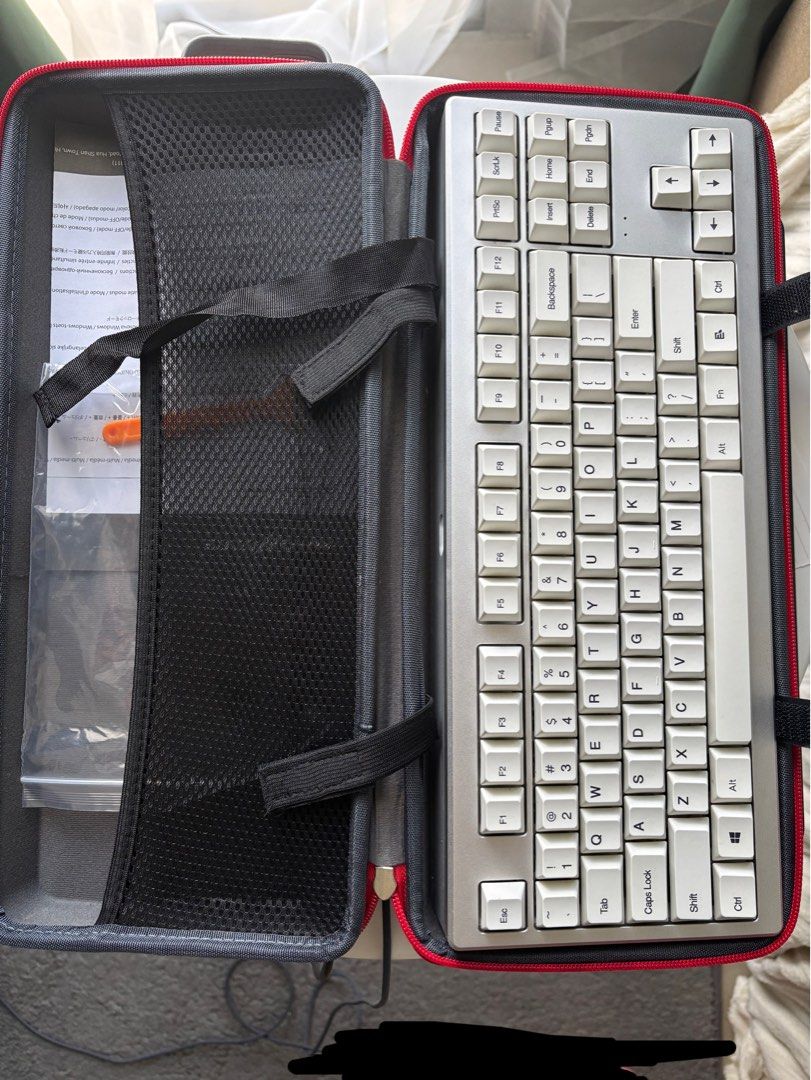 ABKONCORE AR87 Mechanical Silver Aluminum Keyboard (Category: Computer Keyboard) located in Marikina City. Submitted by decuidyi (Listing ID 1447353941, Image 1). Description: - ABKONCORE AR87 Mechanical Keyboard - Authentic Cherry MX Switches - High-Performance 1000Hz Report Rate - Premium Silver Aluminum Body - Includes Protective Carrying Case and Box - Ideal for Gaming and Typing - Tested and Fully Functional Other info: - This keyboard is no