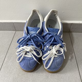 (Category: ) located in . Submitted by coyly (Listing ID 1447389874, Image 1). Description: .