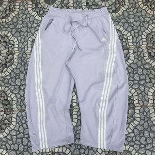 (Category: ) located in . Submitted by thrift_arcves (Listing ID 1447389545, Image 1). Description: .