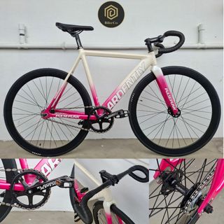 (Category: ) located in . Submitted by bikeco (Listing ID 1447416030, Image 1). Description: .