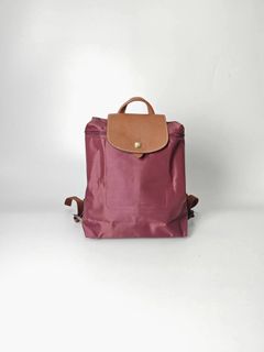 (Category: ) located in . Submitted by fashion.luxe (Listing ID 1447350669, Image 1). Description: .