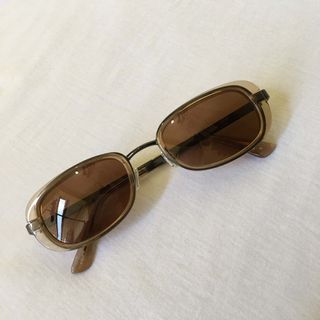 (Category: ) located in . Submitted by tasteofluxury (Listing ID 1447389030, Image 1). Description: .