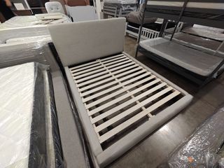 Bedframes, Divans, Bunk Beds and Daybeds Collection item 1