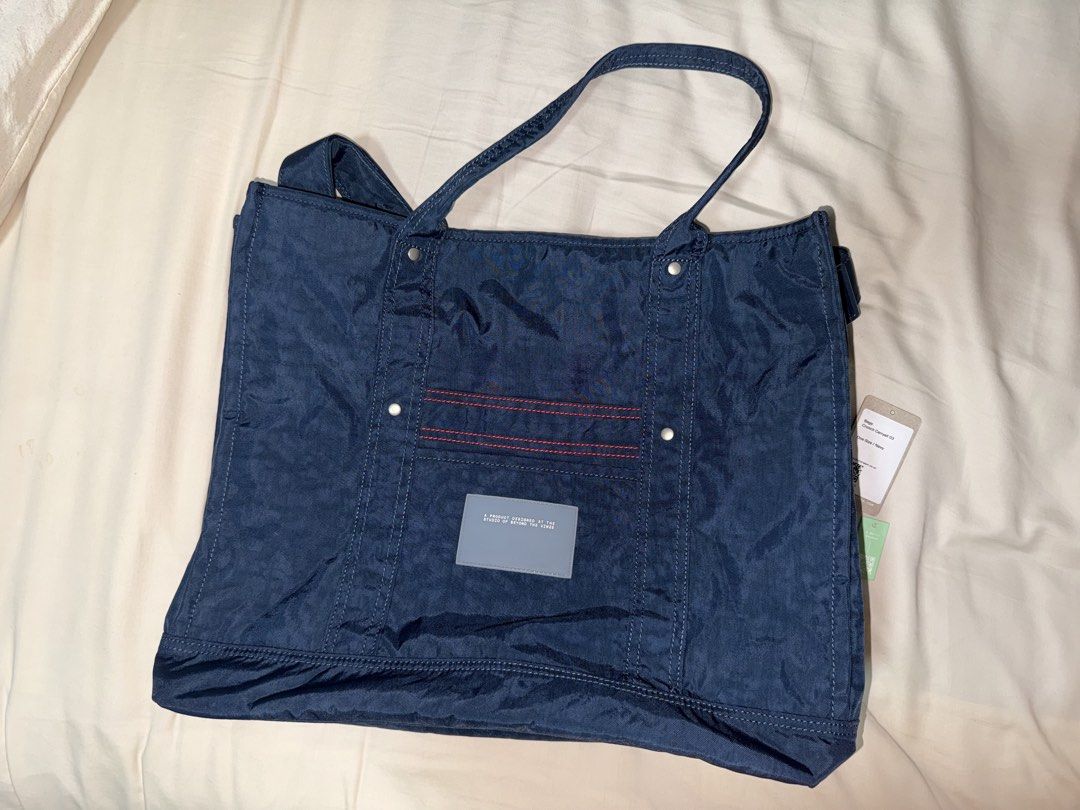Beyond The Vines Crunch Carry-On Size 03 (Category: Tote Bags) located in Taguig. Submitted by blessthismessph (Listing ID 1447436903, Image 1). Description: - Navy blue 03 Crunch Carry On - Can pass as new, used once only - Slightly negotiable but no to low ballers - Comes with original dust bags - Comes with a free BTV tote (Manila Exclusive) retails for 1090 Can ship via Lalamove or Grab for SDD. Or Via J&T for cheaper SF within and outside MM